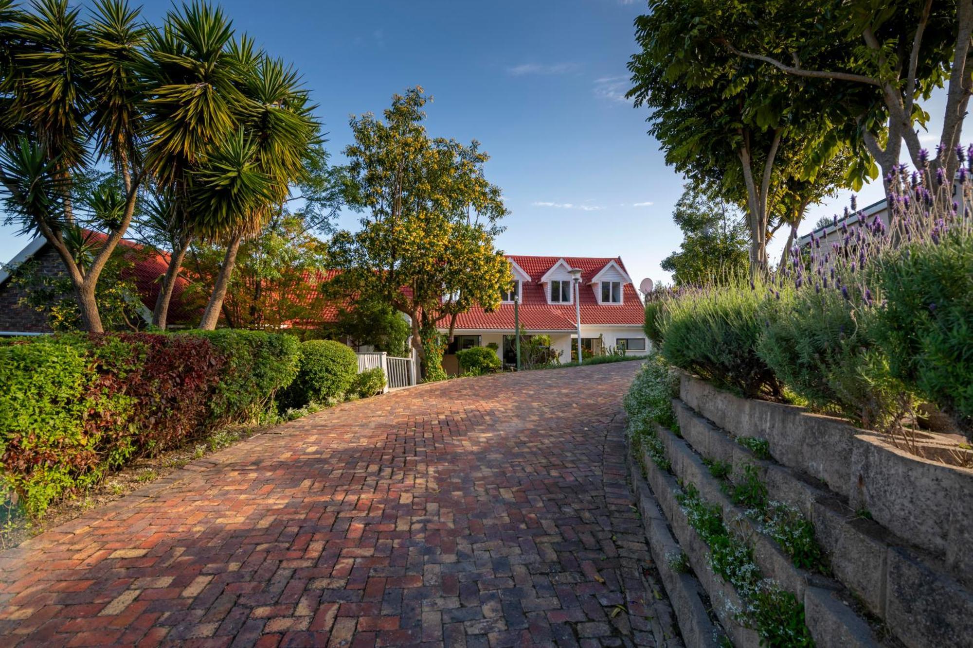 6 On Protea Bed & Breakfast Knysna Ngoại thất bức ảnh