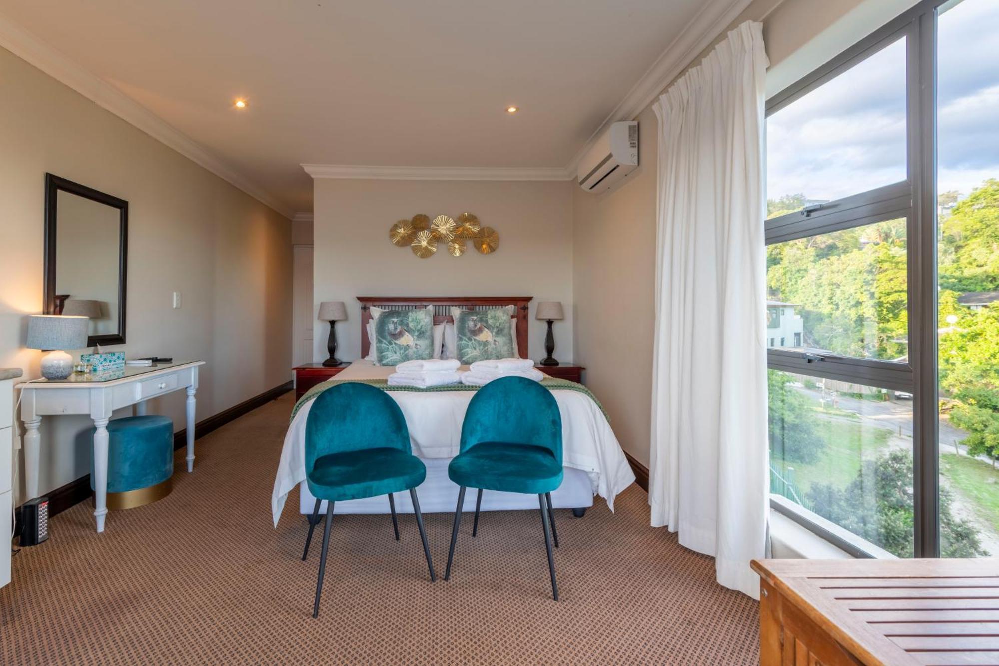 6 On Protea Bed & Breakfast Knysna Ngoại thất bức ảnh