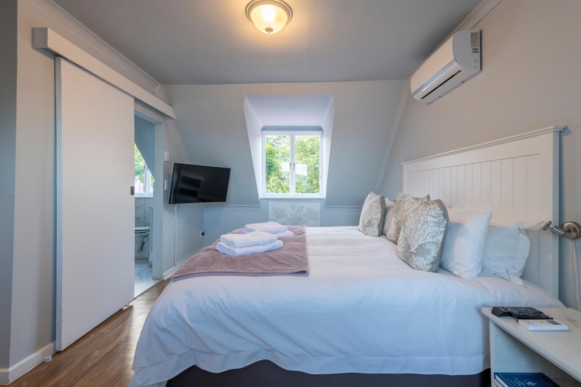 6 On Protea Bed & Breakfast Knysna Phòng bức ảnh
